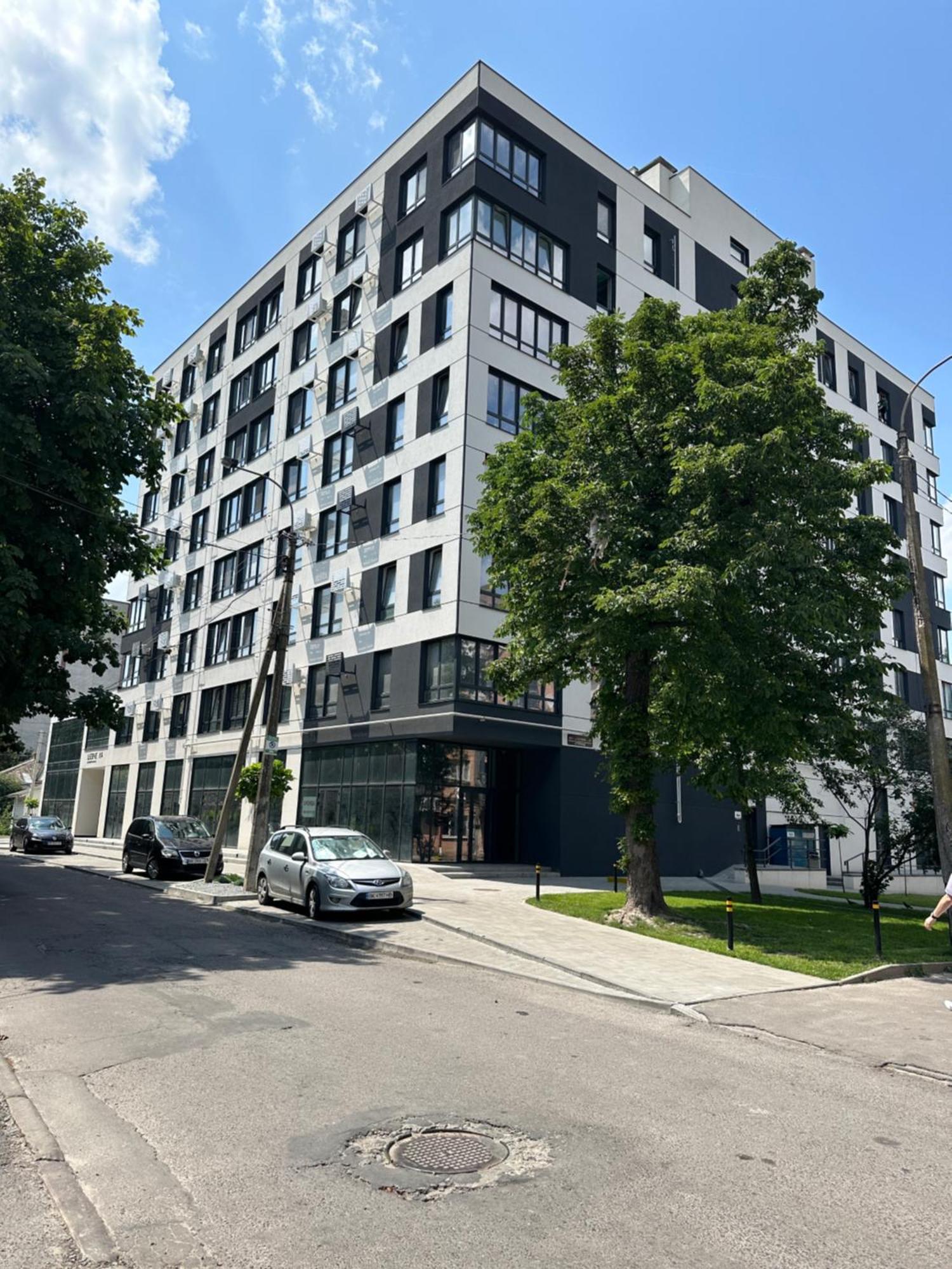 Люкс Апартаменти В Центрі Жк Театральний І Жк Шевченка Rivne Bagian luar foto